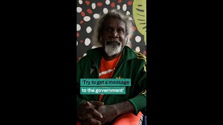 Walmajarri artist John Prince Siddon has created a 15 metre wall mural | NITV News | NITV