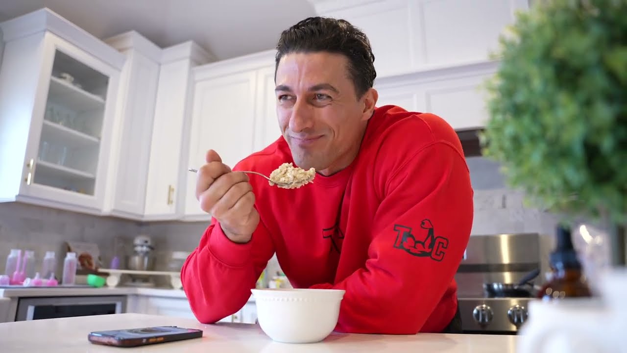 Три приема пищи, которые я ем каждый день, чтобы нарастить мышцы