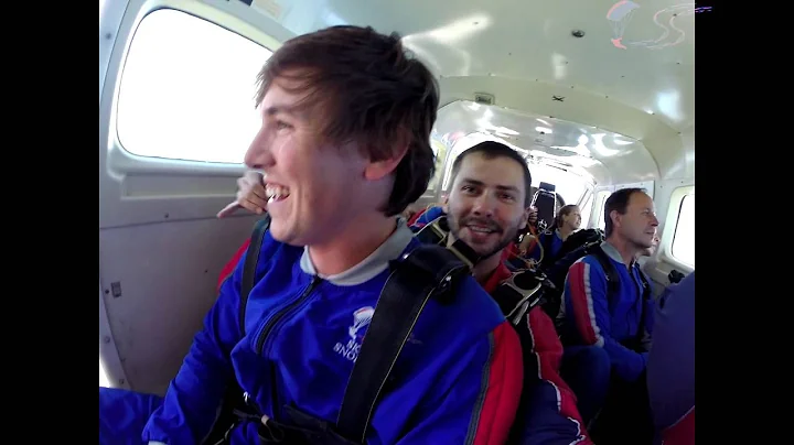 Patrick Thrash's Tandem skydive!