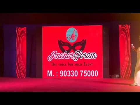 anchor-foram-entry-in-sangeet-sandhya---9825019111