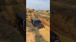 Thar Ne gaddha ko paar Kar Diya 💪#carcomedy #mahaindrathar #funnyvideo #thar #shortsfeed #offroad