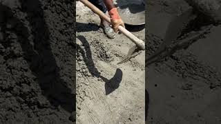 Cement Me Pani Kitna Dale? 🤔 90% Log Galat Karte Hain! | Civil Tips #shorts