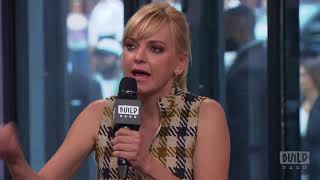 Anna Faris Loves Working With Allison Janney