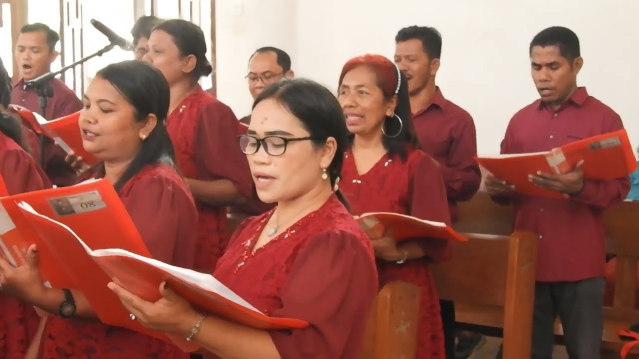 Bawalah Persembahanmu Nanti (Koor Misa Krisma Gereja Maria Bunda Pembantu Abadi-Batam)