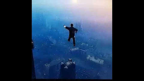 JUMPING OFF TALLEST BUILDING IN GTA (GTA 5 #1)