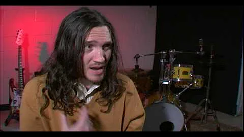 Rare Interview of John Frusciante of the Red Hot Chili Peppers on his favorite bands.