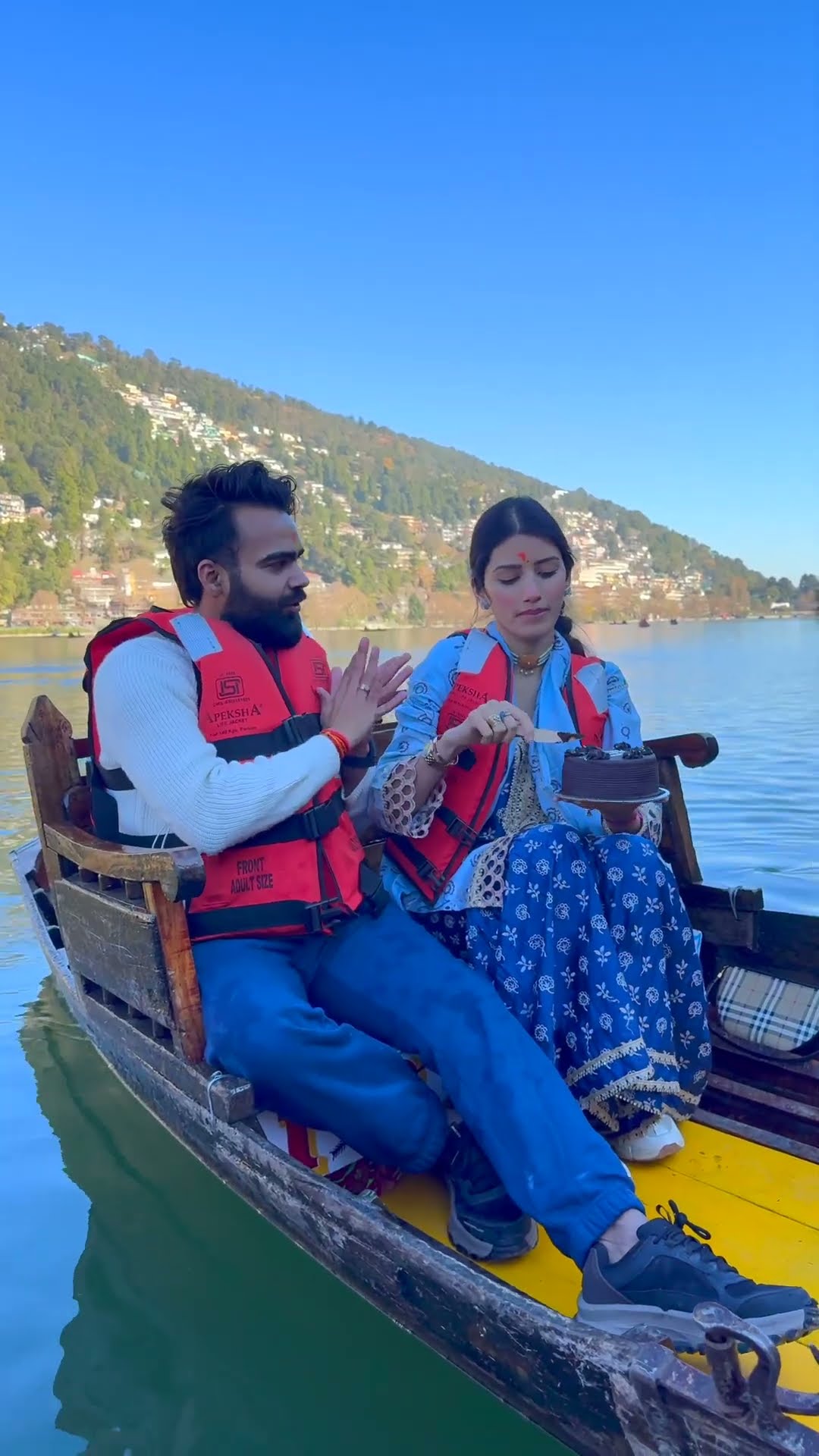 Birthday Par Baba Ji Ne Bulaya Apne Pass???#neetubisht #trending #birthday #neemkarolibaba  #shorts