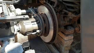 Skimming brake discs by gazloading 1,613 views 3 years ago 28 seconds