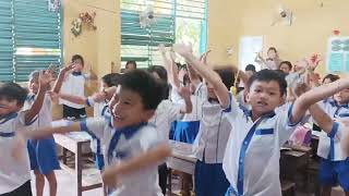 move and freeze dance in class 3B BQT