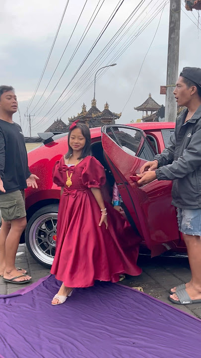 Download lagu SINTA CANTIK SEKALI