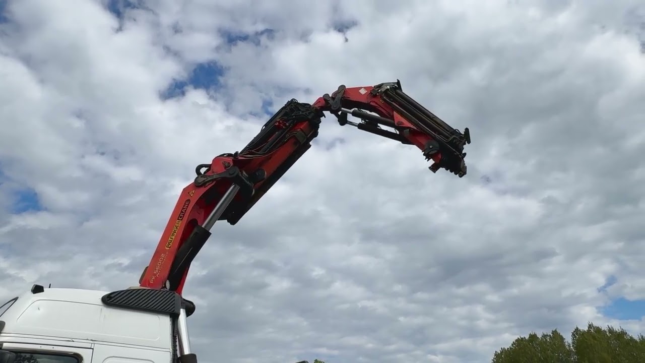 Kranbil / Bodbil VOLVO FM 8X4