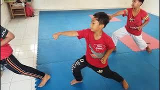 BELAJAR KARATE KATA 1 USIA DINI