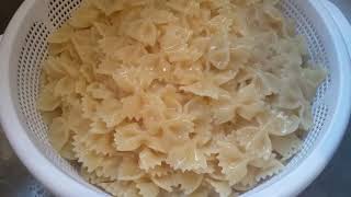 chicken pasta with Brest chicken sauce dolmio pasta sauce chicken pasta