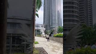 Prank wife terbang ke KLCC