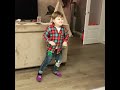 3-летний сын Марата Башарова устроил забавные танцы