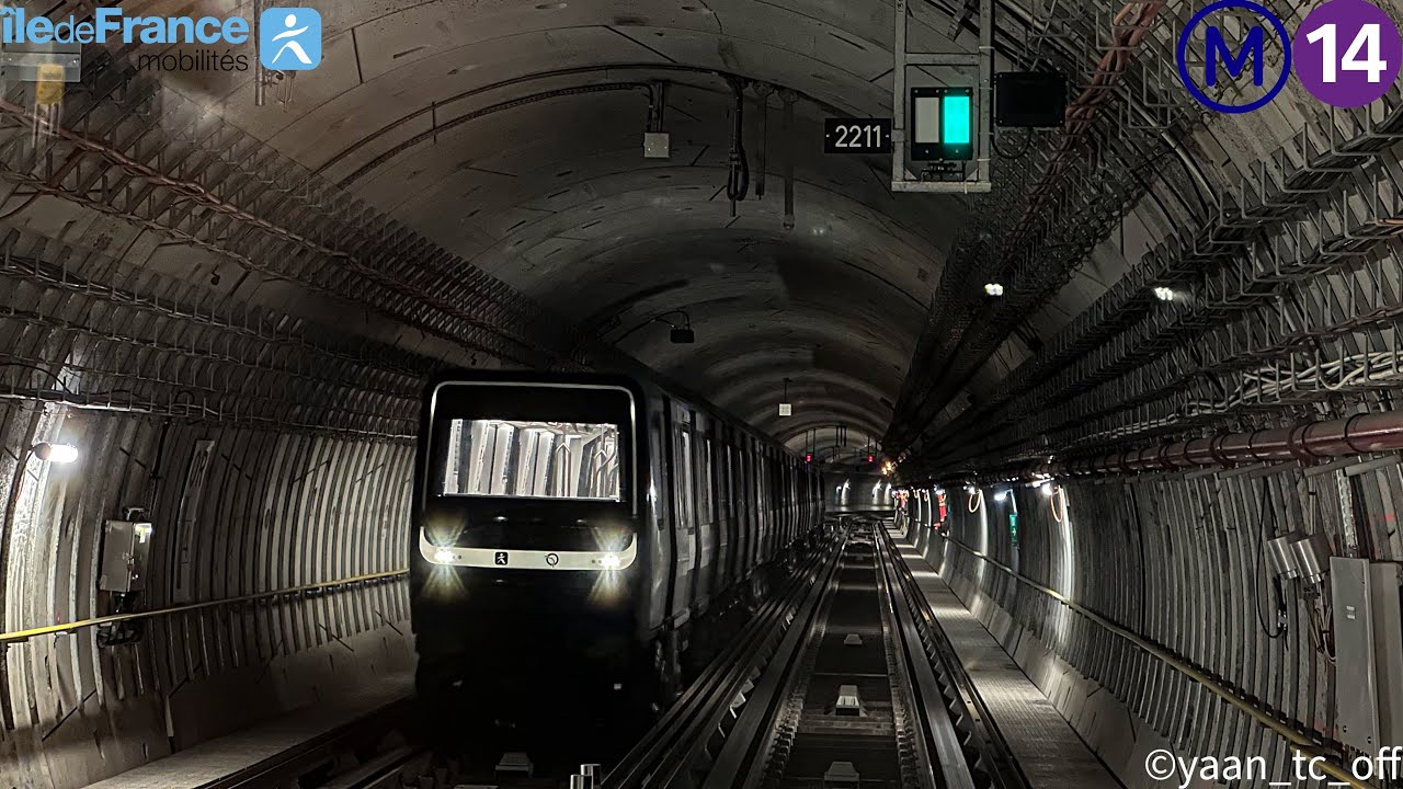 L’ouverture des 14 km du prolongement de la ligne 14 jusqu’à l’aéroport d’Orly.