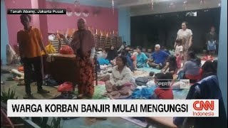 Warga Korban Banjir Mulai Mengungsi