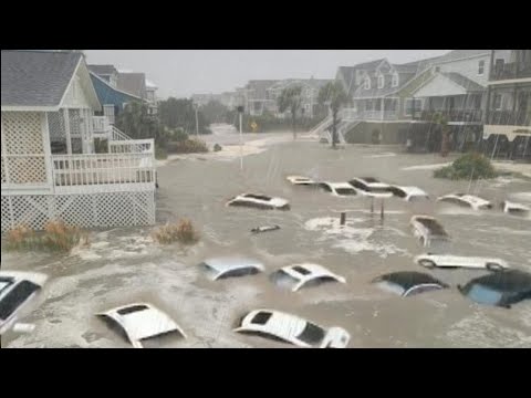 Video: Har carolina beach en strandpromenade?