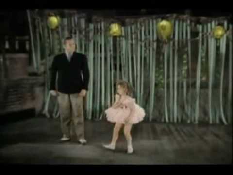 Shirley Temple: Singing and dancing (1932-1935)