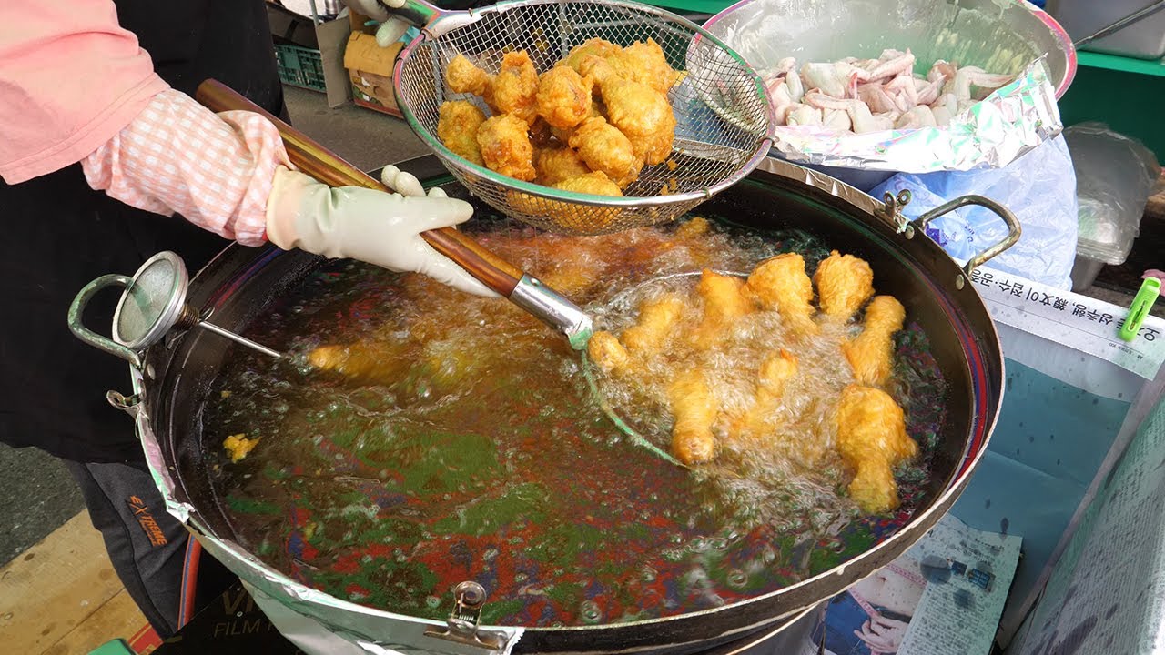 청양고추 매운 닭강정 - 김포5일장 / korean spicy chicken in market