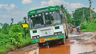 APSRTC Bus Driving on ghat road and Bus Drive in pothole | Car Crossing Bus | Pallevelugu Bus Drive screenshot 3