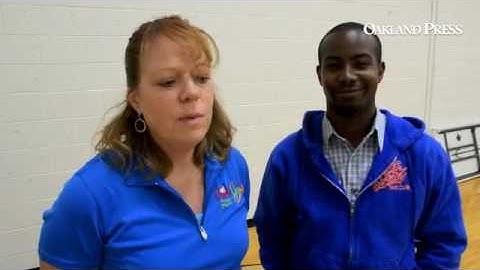 CoolYo frozen Yogurt in Auburn Hills, sets up a tip jar with the proceeds going to the Power Company