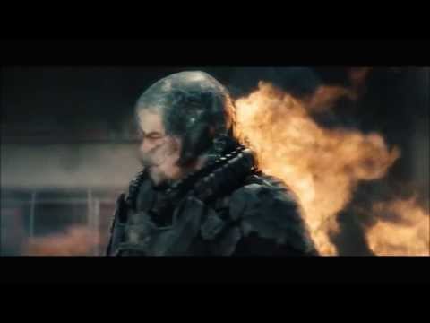 Man of Steel Superman Vs Zod Clip (720p HD)