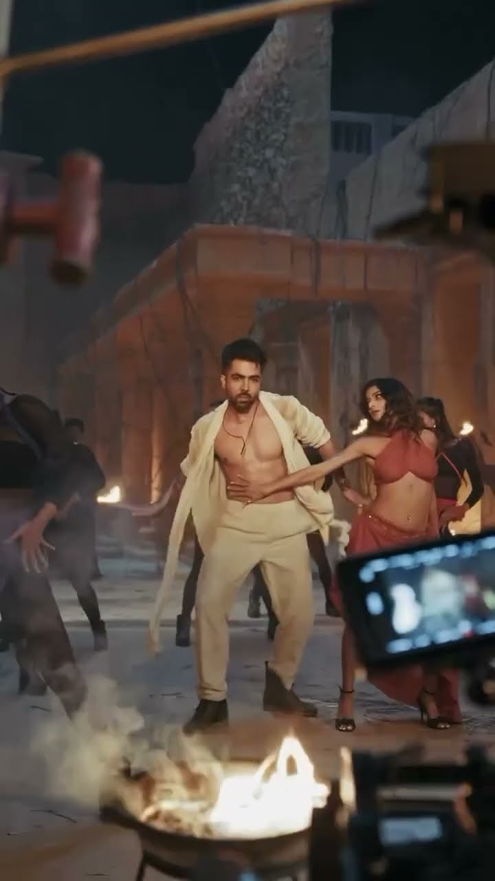 From playlists to shorts—Tu Ru Ruu has everyone hooked! ♥️