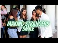 Making strangers smile   spreading smile