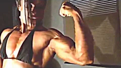 Female body builder Muscle girls perfect body Her Biceps workout to build muscle YouTube