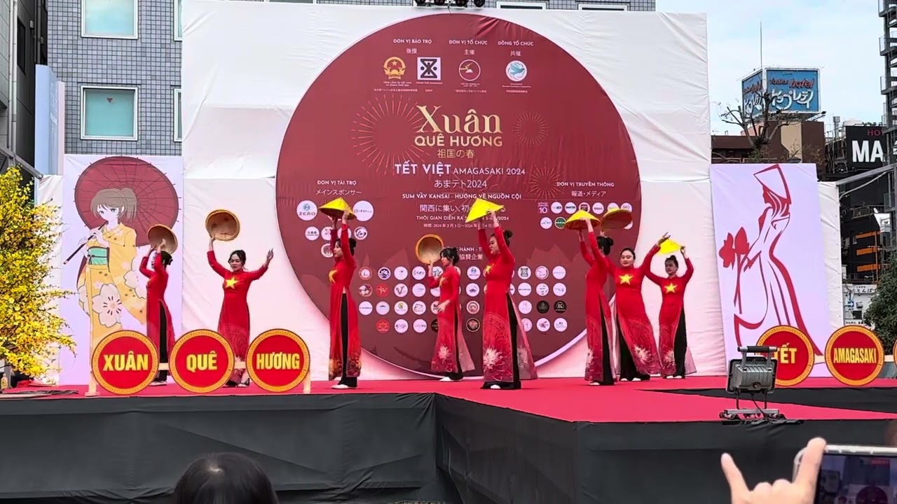 Múa một vòng Việt Nam - Vũ Đoàn Sao Mai Kobe .