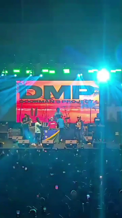 Warga kota Jayapura tra nonton DMP rugi donggg🤣 04-27-24 #viral #reels #story #papua #konser #dmp