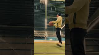 Burnaby sport box in a rainy night📦 #basketball #motivation