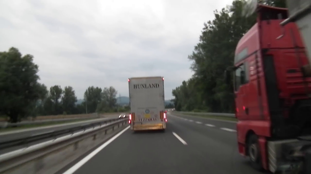 Közlekedés: 150 km/h-val száguldott a magyar kamionos az autópálya belső  sávjában – videó | hvg.hu