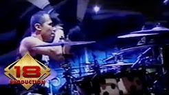 Cokelat - Luka Lama (Live Konser Bogor 28 Oktober 2006)  - Durasi: 4:18. 