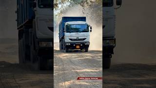 Tata Signa 5530.S 18 Wheeler Flying Through Dusty Offroad Roads 😱 #shorts