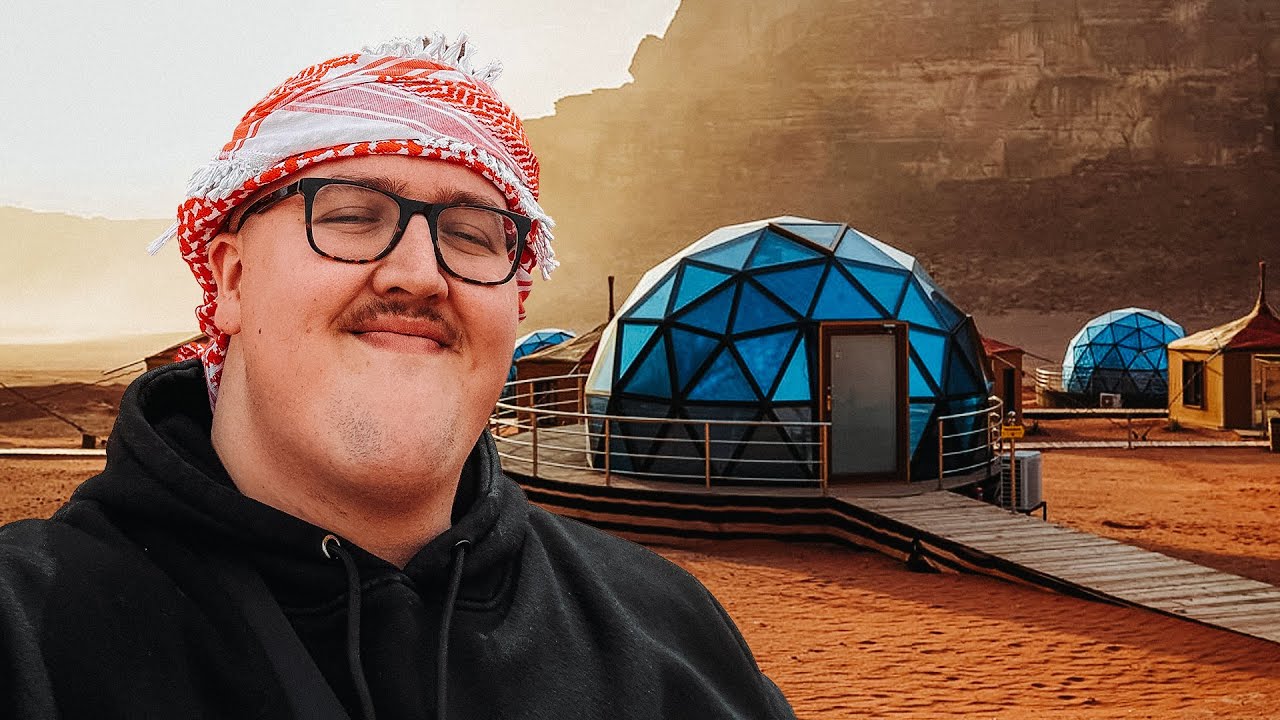 I Stayed Alone in the Desert Overnight!