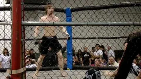 Indiana Cage Fighting - Brandon Thomerson vs Patri...