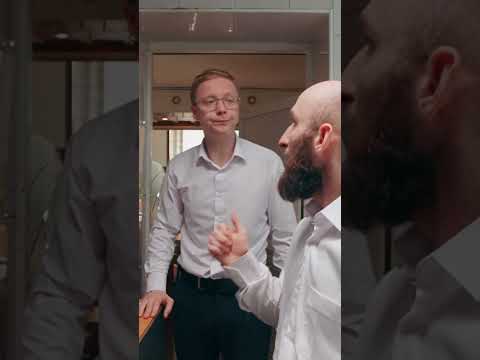 Ризотто и фокачча в столовке | Омар в Большом городе #омар #омарвбольшомгороде #омаралибутаев