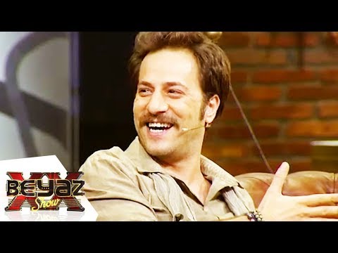 Kaan Taşaner '' İlkokulu 3 Yılda Bitirdim.'' - Beyaz Show