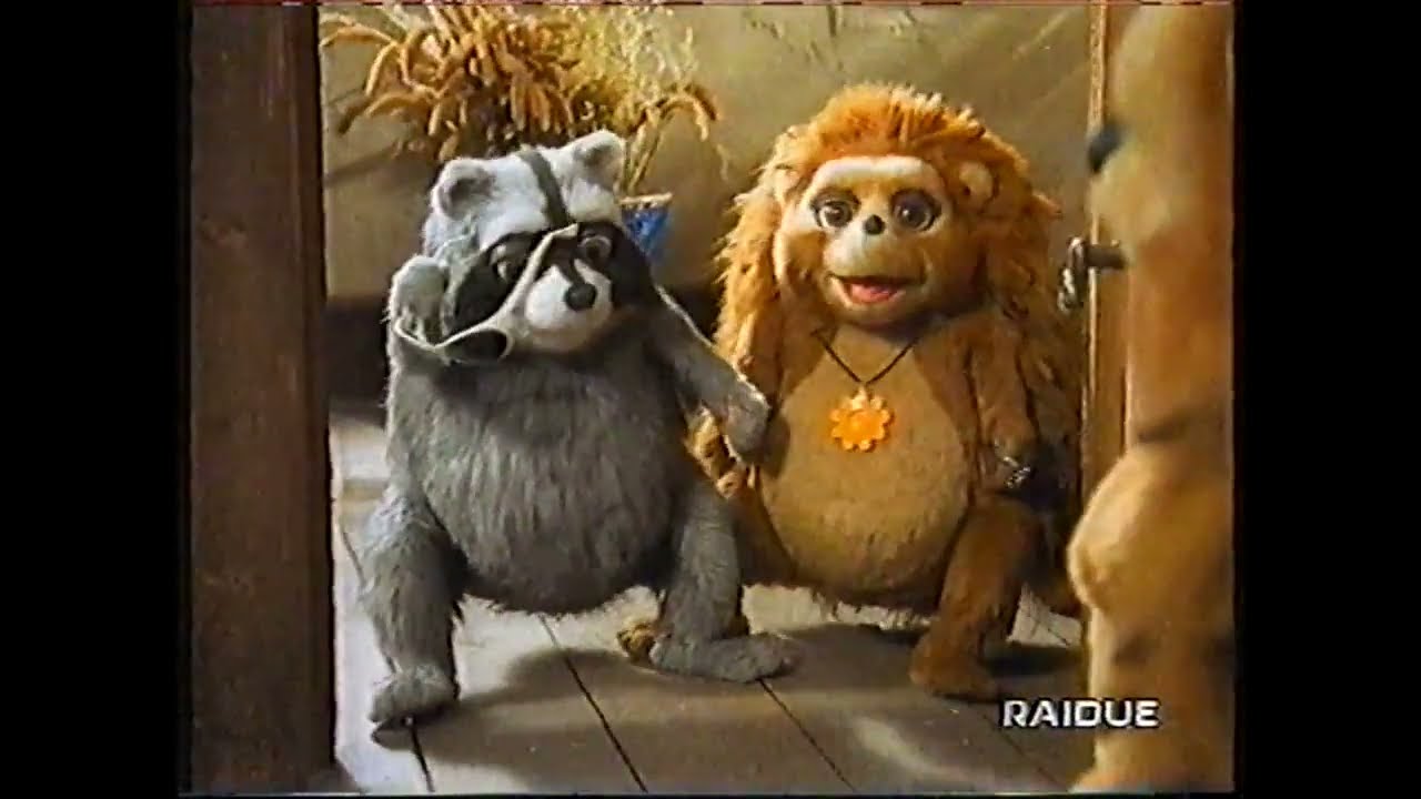 SOFFICINI FINDUS SPOT 1997 - TRE RICCI E UN PROCIONE