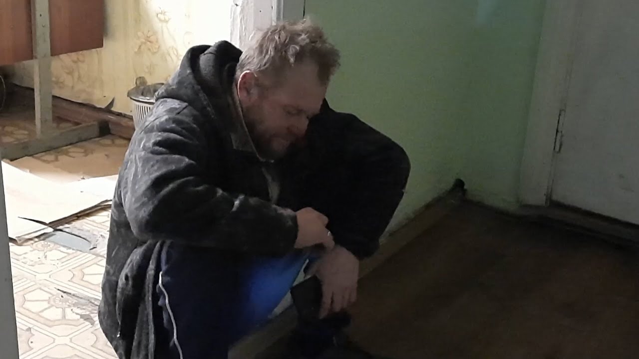 "Десятка" убила двух пешеходов на встречной обочине - YouTube