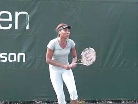 Venus Williams Forehand and backhand in slow motion