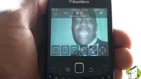 How to change your wallpaper on your BlackBerry Curve 8520 | The Human Manual
