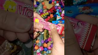 Unboxing Bubble gum 💭 #bubble #gummybear #sigma #scary #scmr #smcreator #asmr #asmrvideo