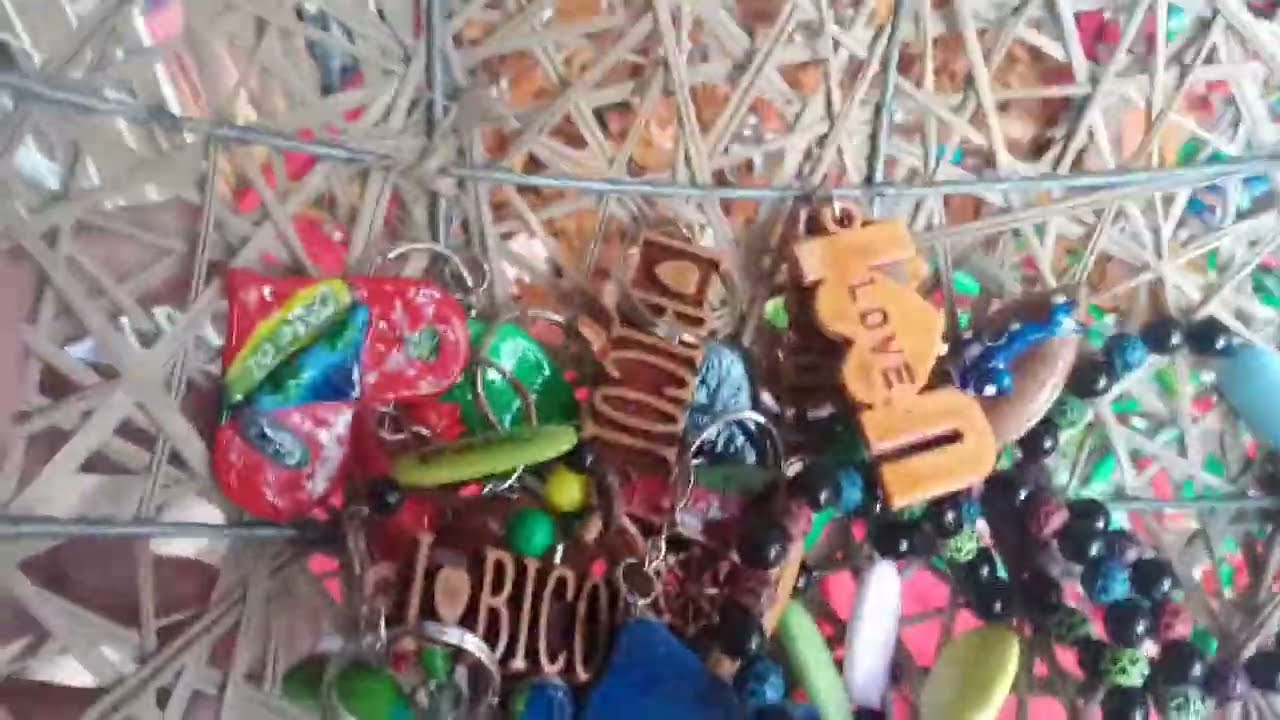 DAY 2 IN BICOL/SOUVENIER SHOP/KEY CHAIN/WALLETS/BRACELATE