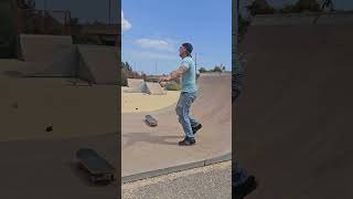 never been much of a vert/ramp skater. got jelly legs toward the end 😅 gotta practise more!