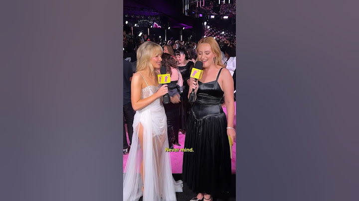 The angel to my devil, @sabrinacarpenter @MTV #VMAs! 🎤 @MTVUK
