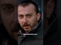 Sanki herkes çoktan bir yerlere ait olmuş da bir tek sen dışarıda kalmışsın gibi...