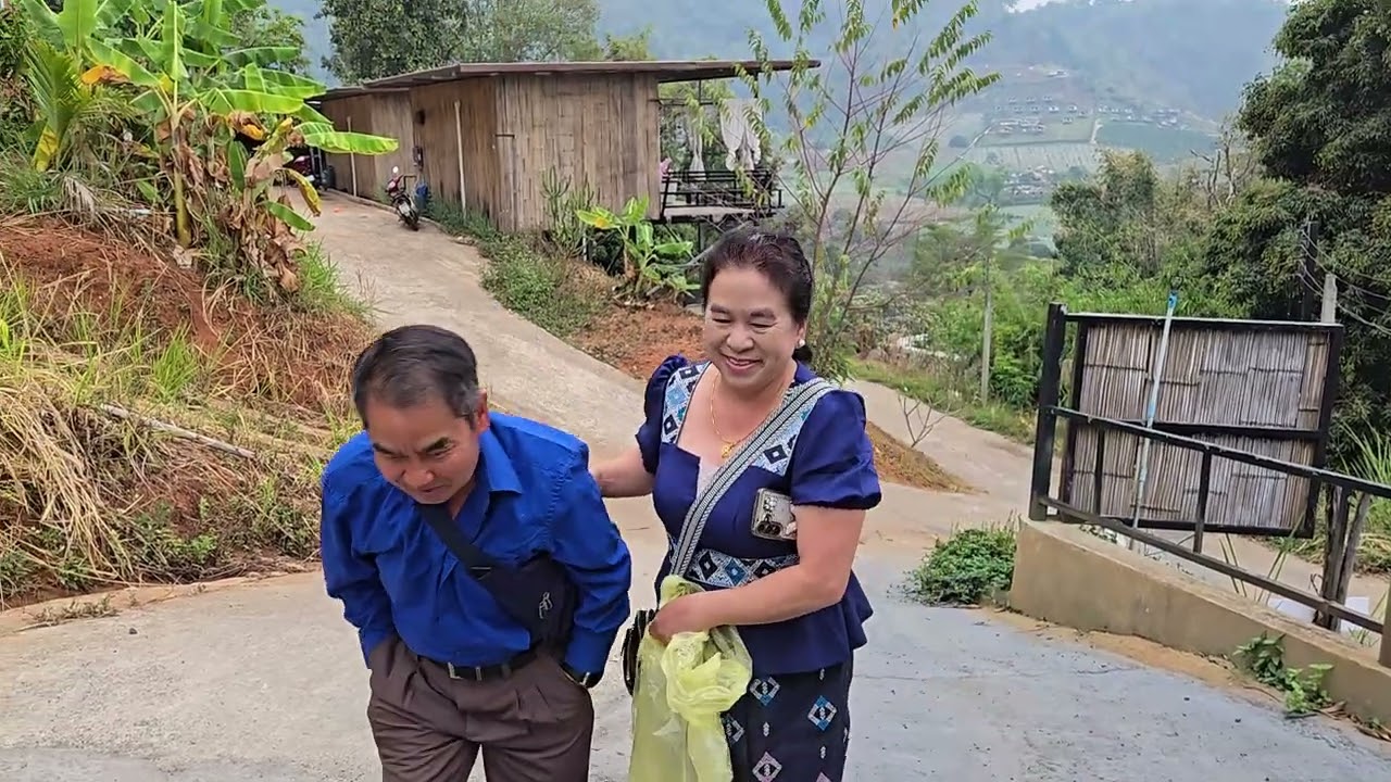 zos hmoob toj siab Phu Chor Thailand # 19